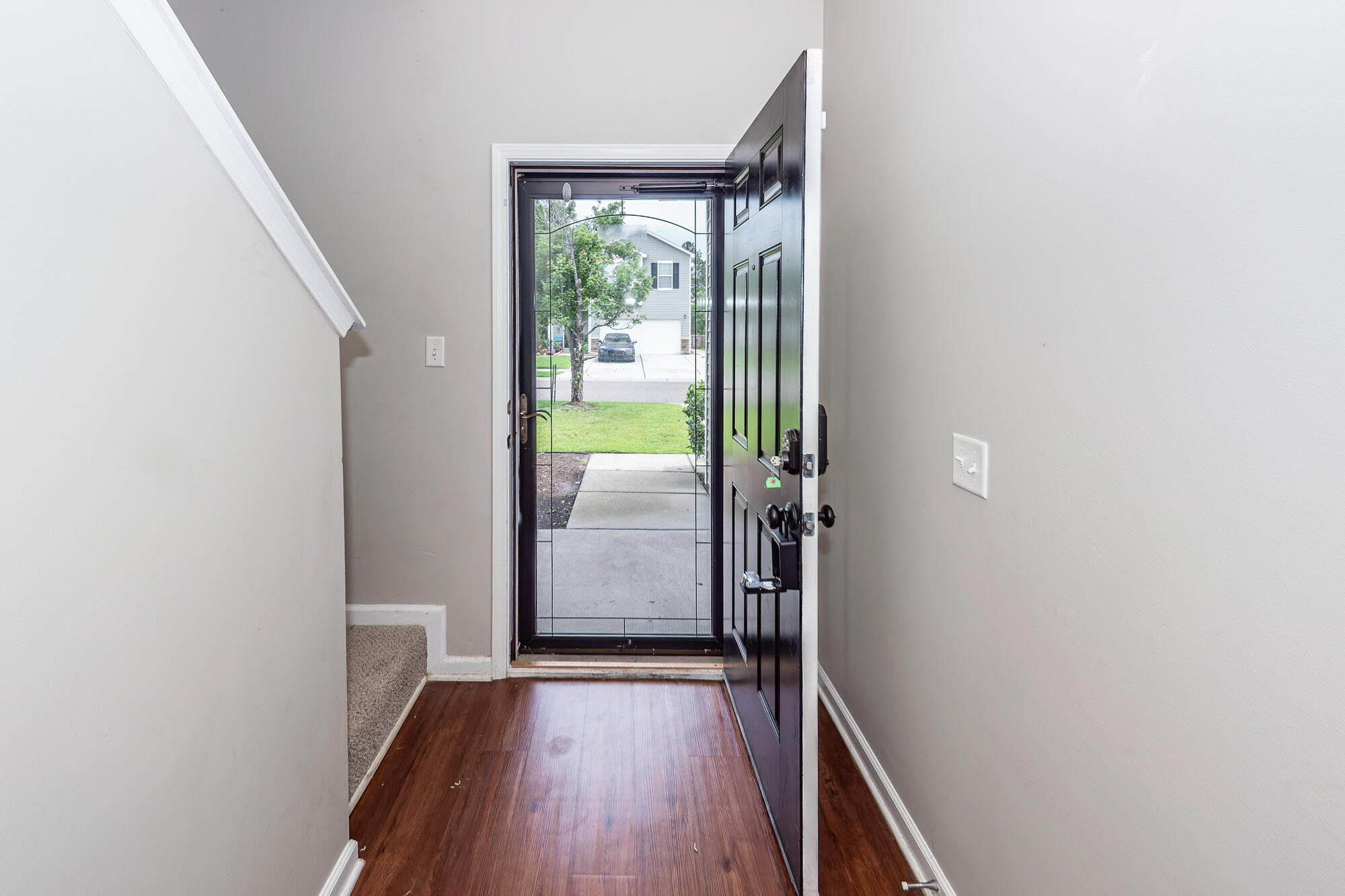 107 Brookhaven Road Summerville, SC 29486 - Photo 3 of 52 Welcoming foyer
