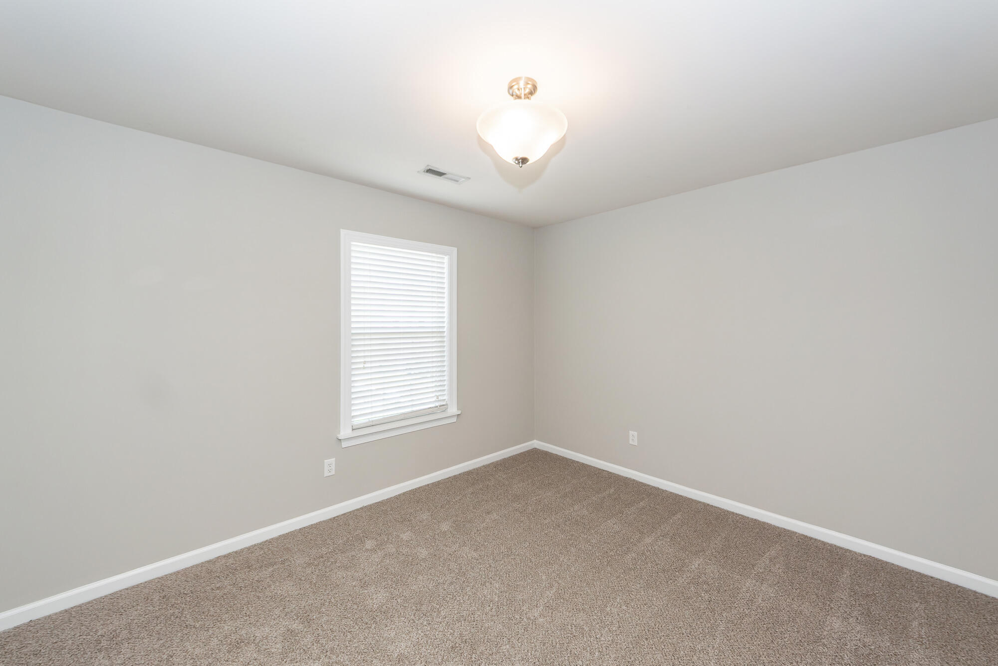 107 Brookhaven Road Summerville, SC 29486 - Photo 35 of 52 Sizeable bedroom #2