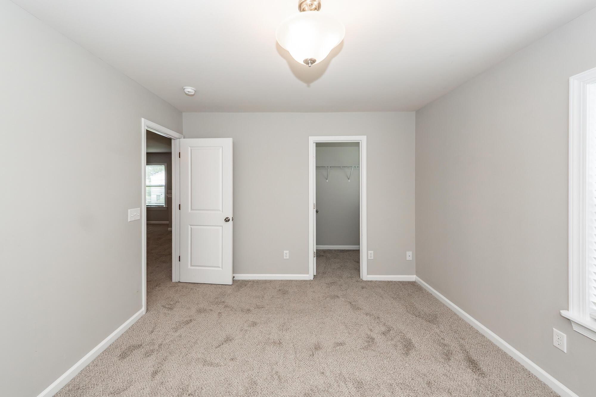 107 Brookhaven Road Summerville, SC 29486 - Photo 36 of 52 Bedroom #2 has a walk-in closet