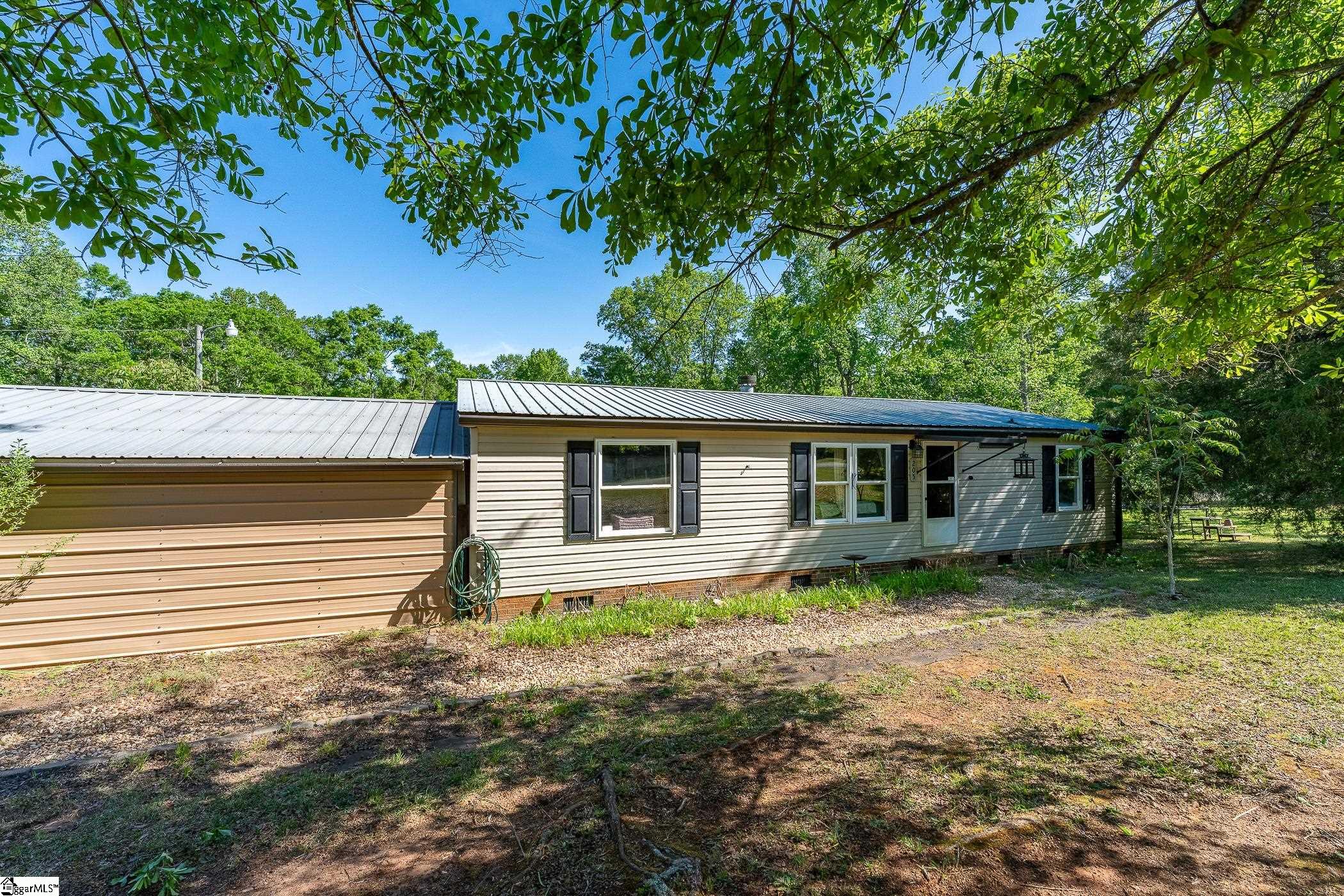 205 Gilmer Road Anderson, SC 29621 - Photo 5 of 29