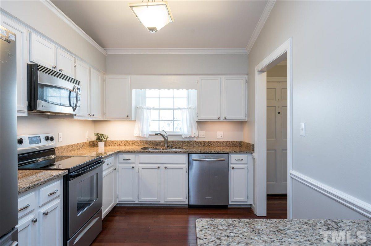 1272 Shadow Bark Court Raleigh, NC 27603 - Photo 6 of 23 Gallery Image 6