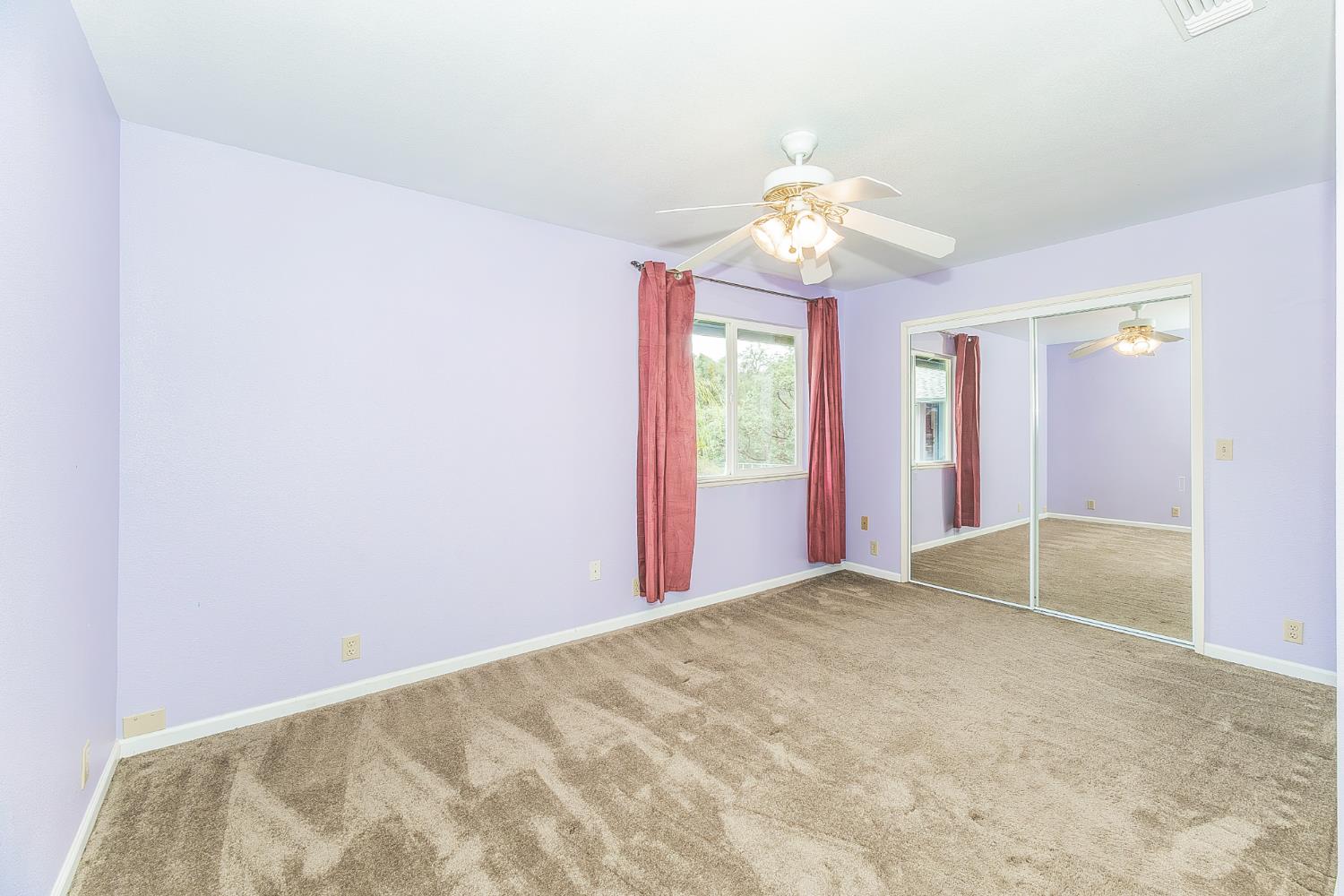 45991 Black Oak Road Coarsegold, CA 93614 - Photo 25 of 49 a view of a chandelier in an empty room