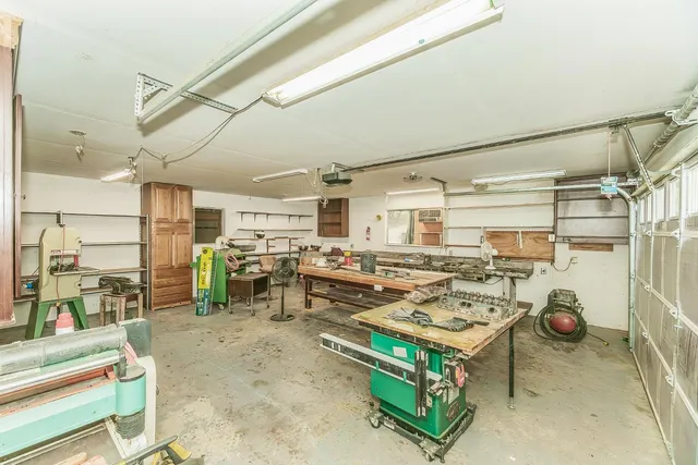 a street view with residential house