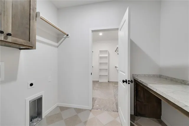 $549,900 | 27601 East 128th Court, Lee's Summit, MO 64086