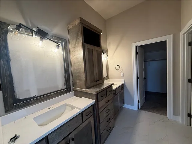 $549,900 | 27601 East 128th Court, Lee's Summit, MO 64086