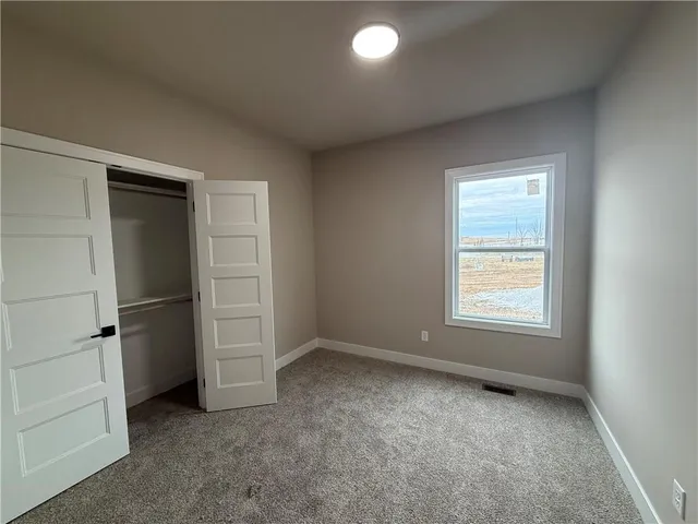 $549,900 | 27601 East 128th Court, Lee's Summit, MO 64086