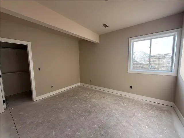 $549,900 | 27601 East 128th Court, Lee's Summit, MO 64086