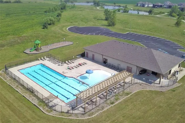 $549,900 | 27601 East 128th Court, Lee's Summit, MO 64086