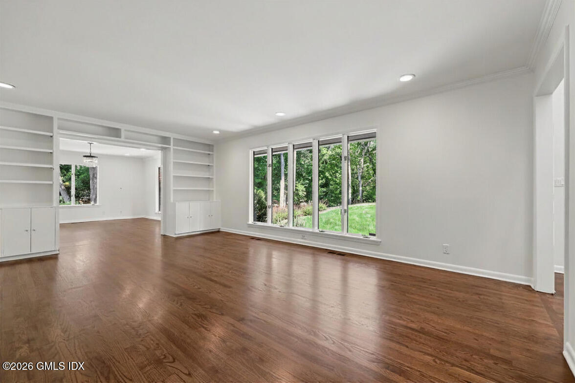300 Stanwich Road Greenwich, CT 06830 - Photo 3 of 36 Living Room