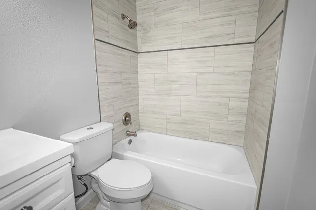 $900 | 1315 Alliance Street, Unit 4, Waller, TX 77484