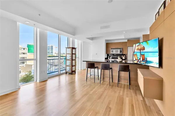 $495,000 | 1350 Main Street, Unit 502, Sarasota, FL 34236