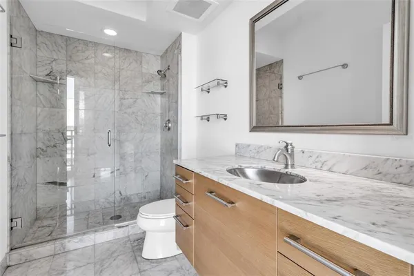 $495,000 | 1350 Main Street, Unit 502, Sarasota, FL 34236
