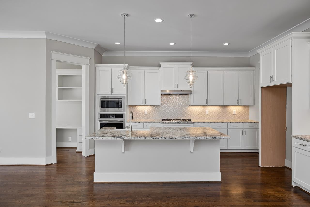 1006 Norris Street Raleigh, NC 27604 - Photo 11 of 67 Photo 11