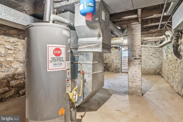 a view of an outdoor space with seating area