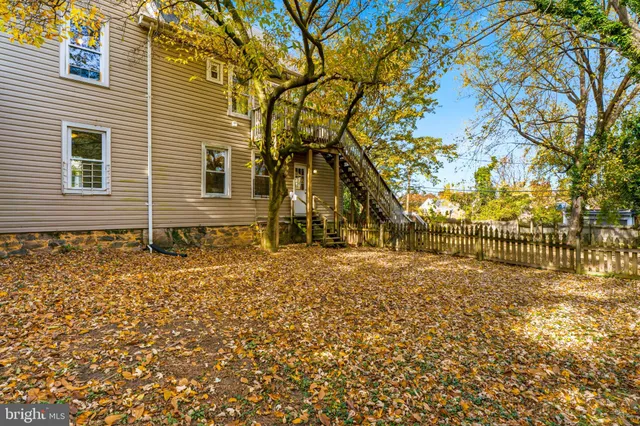 a view of a building with sitting area