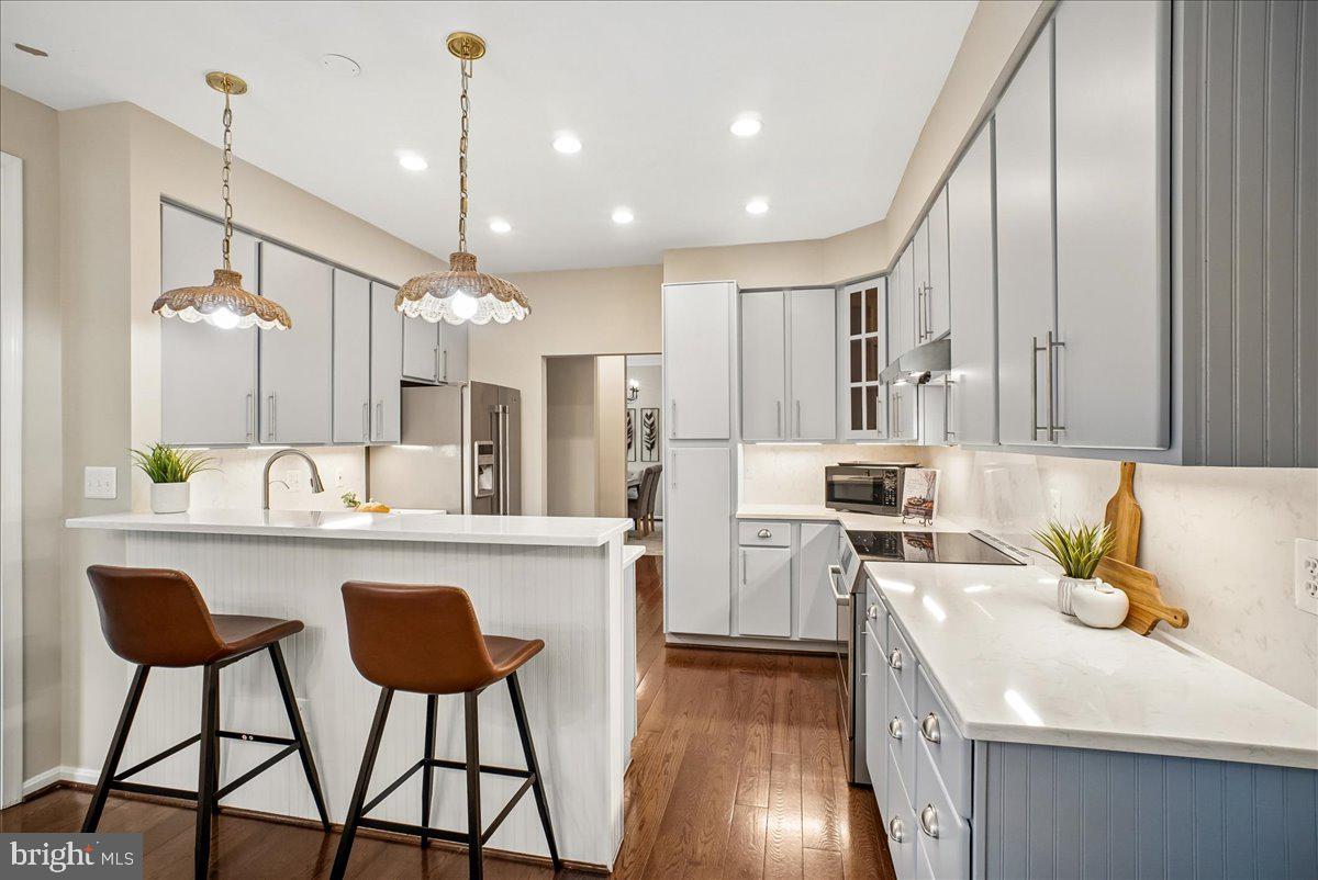 11410 Hollow Timber Way Reston, VA 20194 - Photo 11 of 46 Gallery Image 11