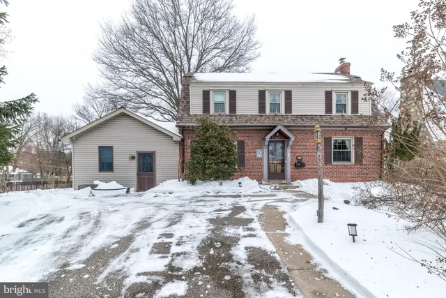 $569,900 | 640 South Towamencin Avenue, Lansdale, PA 19446