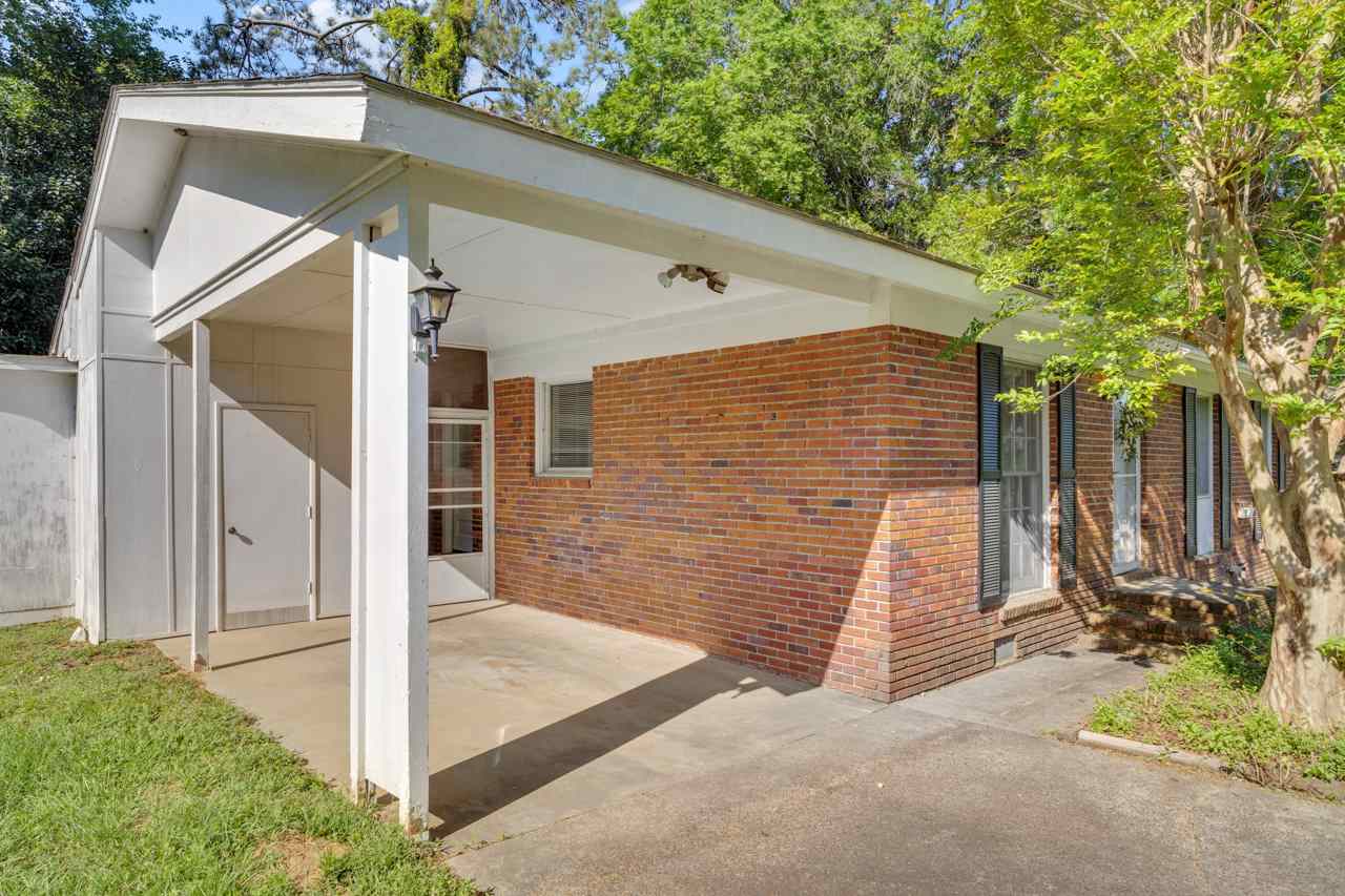 2009 Scenic Road Tallahassee, FL 32303 - Photo 1 of 33 Gallery Image 1