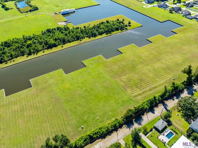 $315,000 | 427 Beauregard Street, Houma, LA 70360