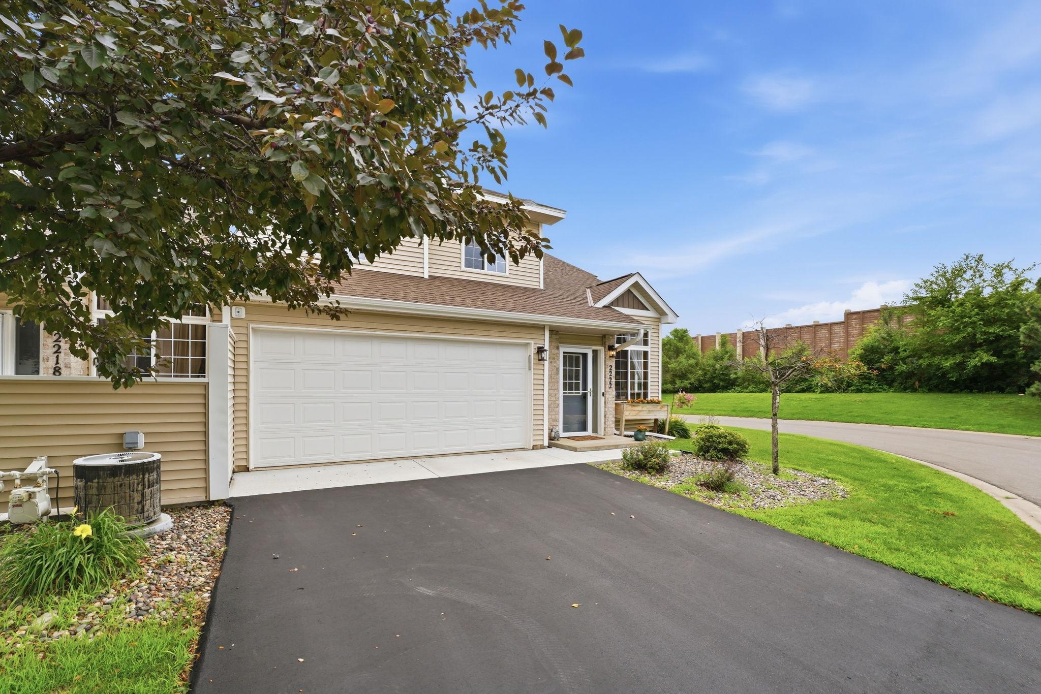 2222 Boulder Pointe Shakopee, MN 55379 - Photo 28 of 30