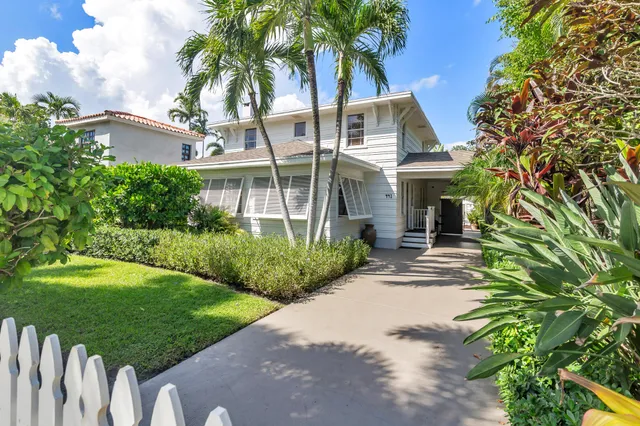 $1,575,000 | 441 33rd Street, West Palm Beach, FL 33407