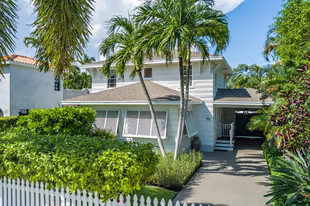 $1,575,000 | 441 33rd Street, West Palm Beach, FL 33407