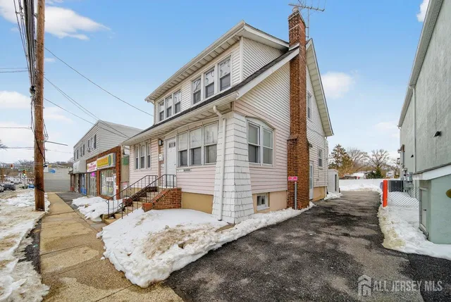 $2,150 | 1167 Green Street, Unit B, Iselin, NJ 08830