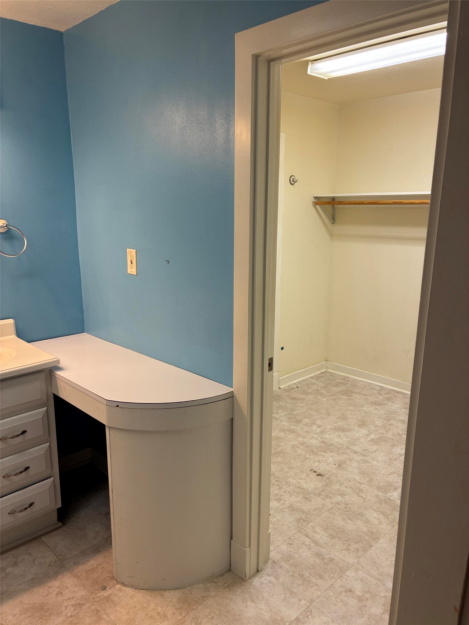 401 Airport Road Marathon, TX 79842 - Photo 8 of 13 Gallery Image 8