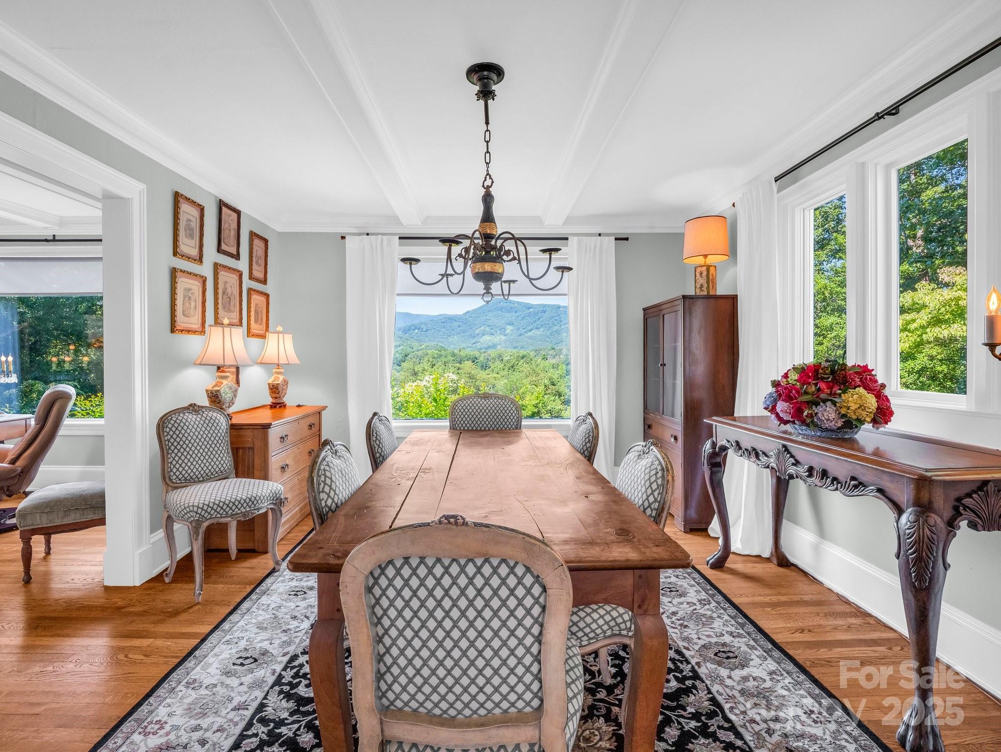 287 Pacolet Ridge Lane Tryon, NC 28782 - Photo 13 of 48 a very nice looking room with a large window