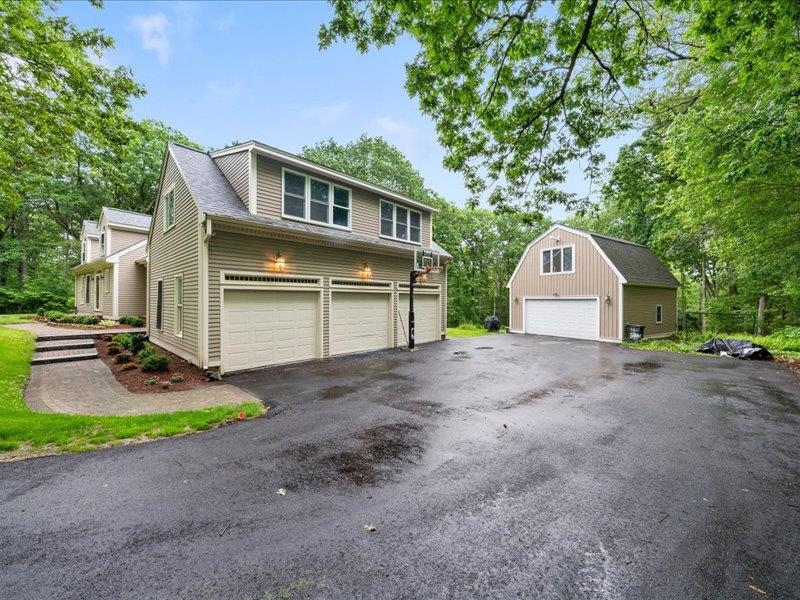 71 Marblehead Road Windham, NH 03087 - Photo 7 of 55