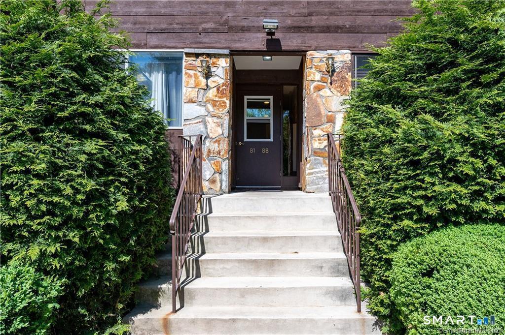 154 Cold Spring Road, Unit 86 Stamford, CT 06905 - Photo 2 of 36