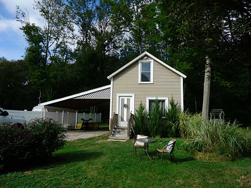 26 Maple Street Coventry, RI 02816 - Photo 3 of 25 Exterior Back.