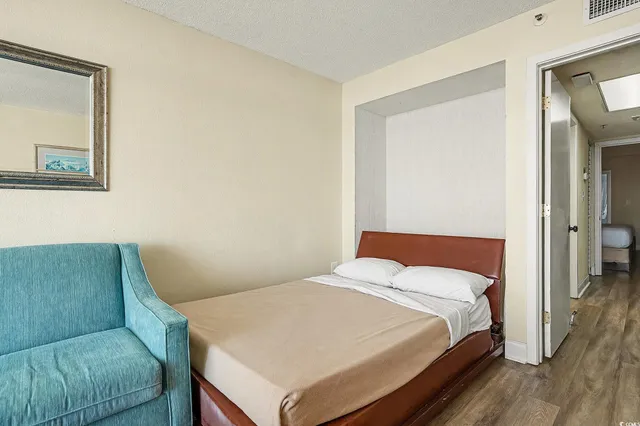 $250,000 | 158 Seawatch Drive, Unit 1107, Myrtle Beach, SC 29572