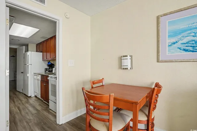 $250,000 | 158 Seawatch Drive, Unit 1107, Myrtle Beach, SC 29572