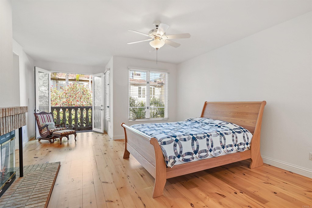 9735 Claiborne Square La Jolla, CA 92037 - Photo 35 of 60