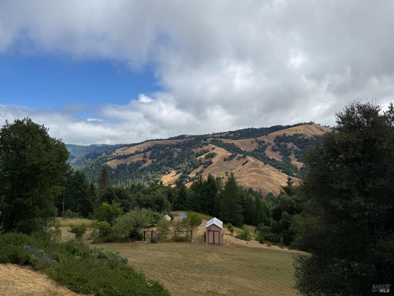 7601 Peachland Road Boonville, CA 95415 - Photo 15 of 19