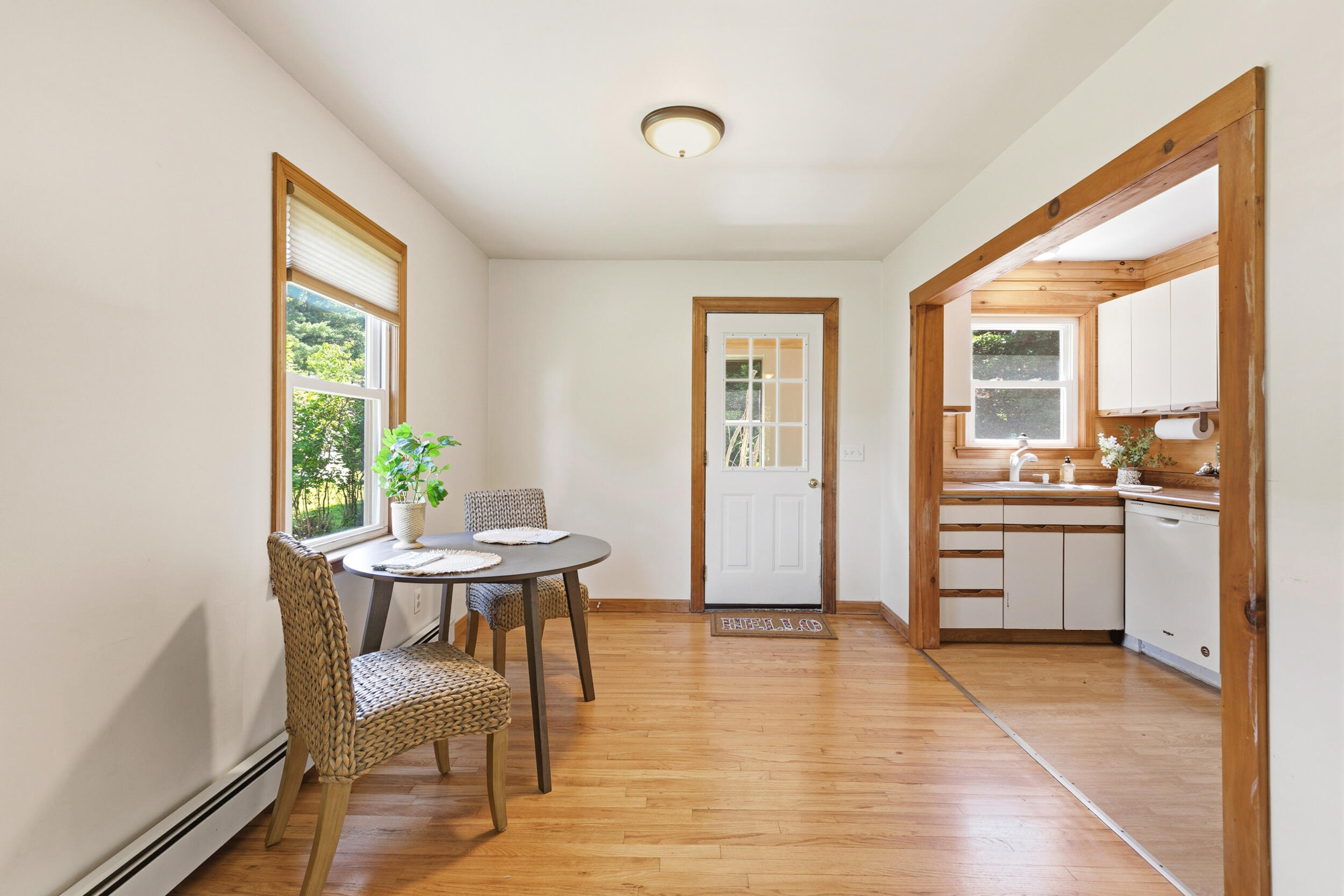132 Austin Street Westbrook, ME 04092 - Photo 6 of 24 132 austin st, westbrook, me 04092, usa-
