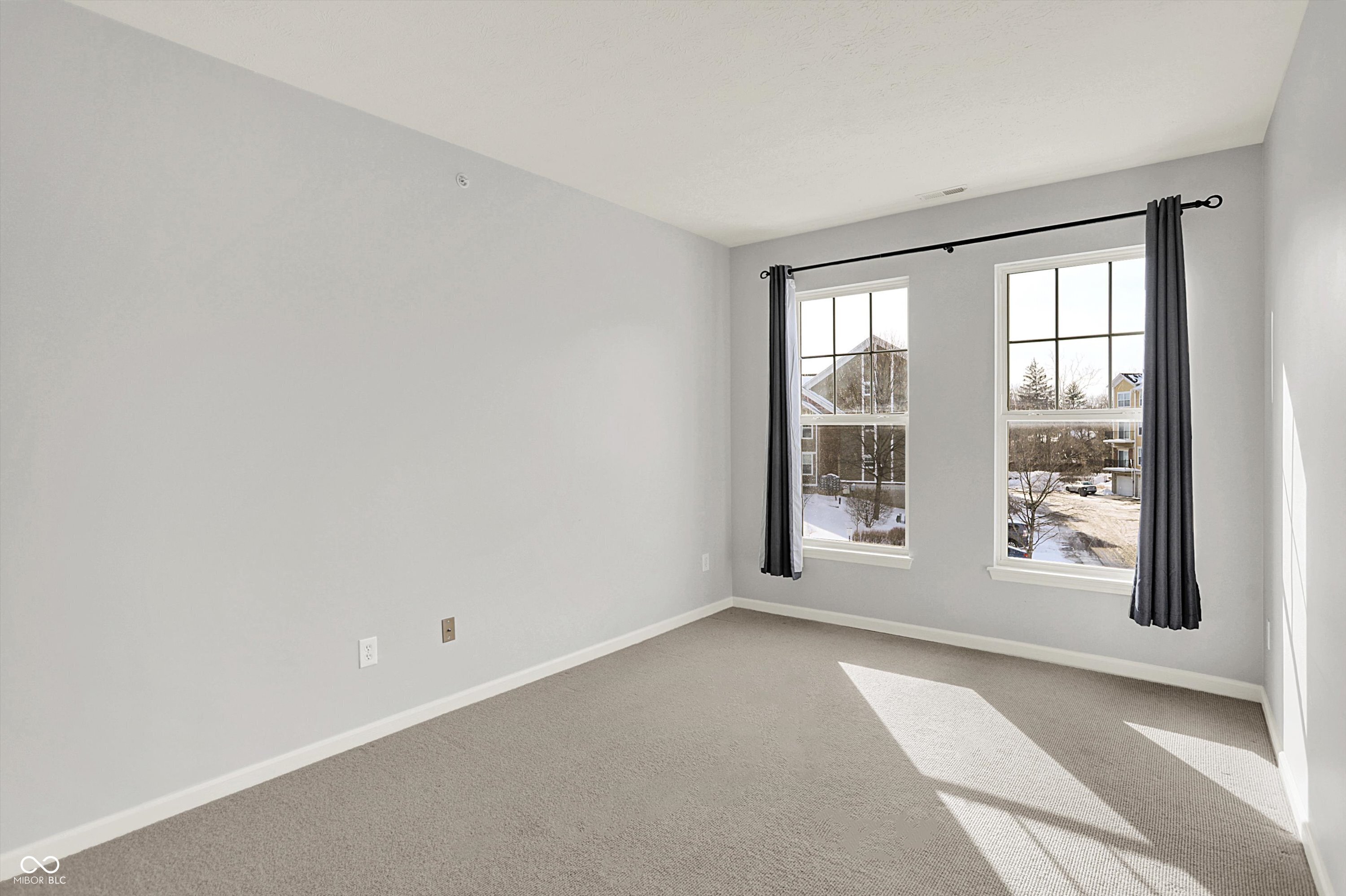 1066 Reserve Way Indianapolis, IN 46220 - Photo 38 of 50