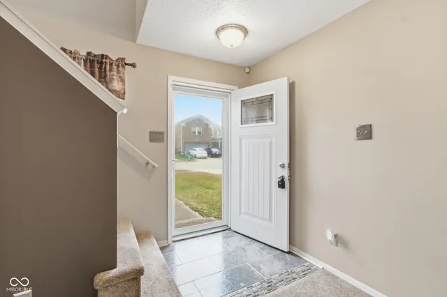 $240,000 | 11502 Presidio Drive, Indianapolis, IN 46235