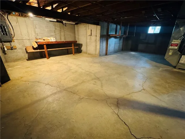 $399,000 | 12800 Locust Street, Kansas City, MO 64145