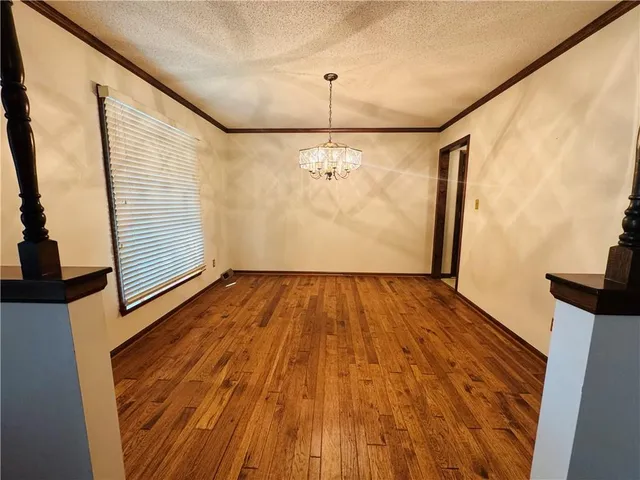 $399,000 | 12800 Locust Street, Kansas City, MO 64145