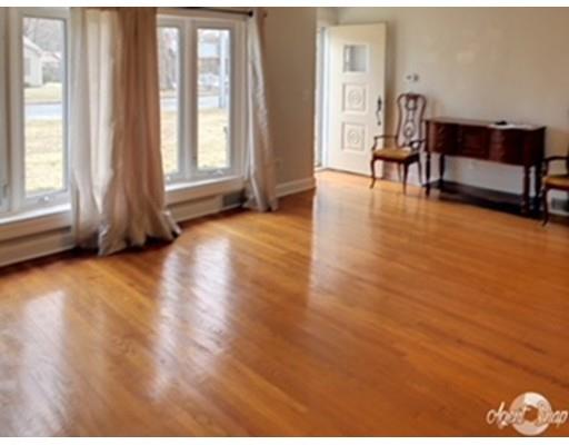 100 Jeffrey Road Springfield, MA 01119 - Photo 5 of 24