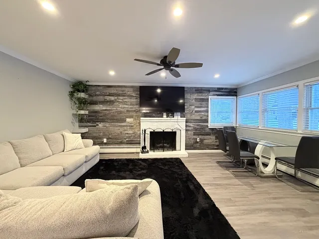 $3,200 | 43 Frankton Avenue, Brockton, MA 02301