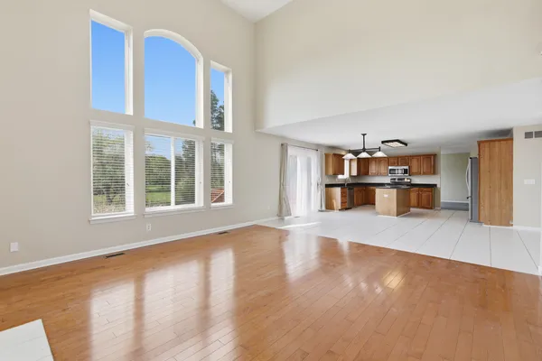 $3,295 | 26493 Isleworth Point, Southfield, MI 48034