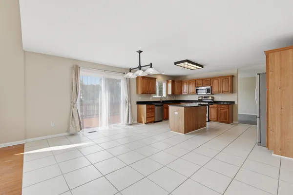 $3,295 | 26493 Isleworth Point, Southfield, MI 48034
