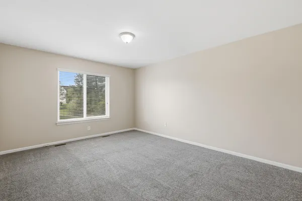$3,295 | 26493 Isleworth Point, Southfield, MI 48034