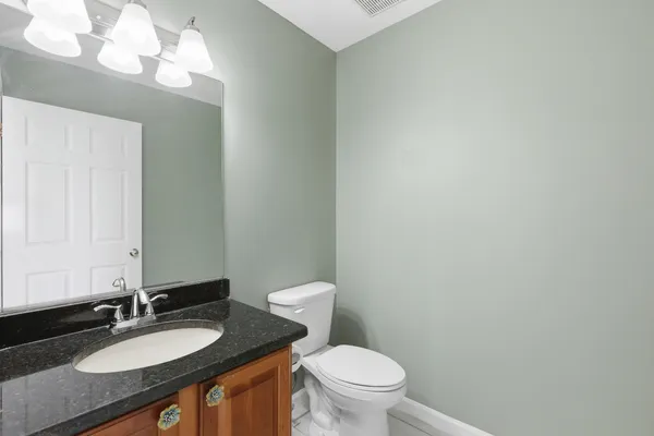 $3,295 | 26493 Isleworth Point, Southfield, MI 48034