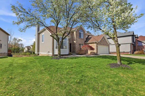 $3,295 | 26493 Isleworth Point, Southfield, MI 48034