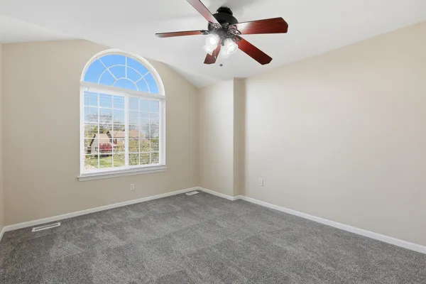 $3,295 | 26493 Isleworth Point, Southfield, MI 48034