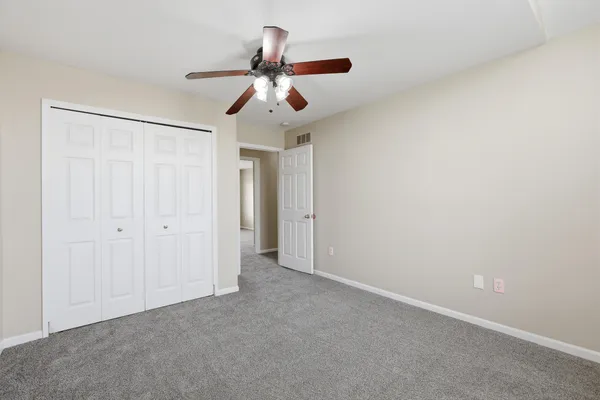 $3,295 | 26493 Isleworth Point, Southfield, MI 48034